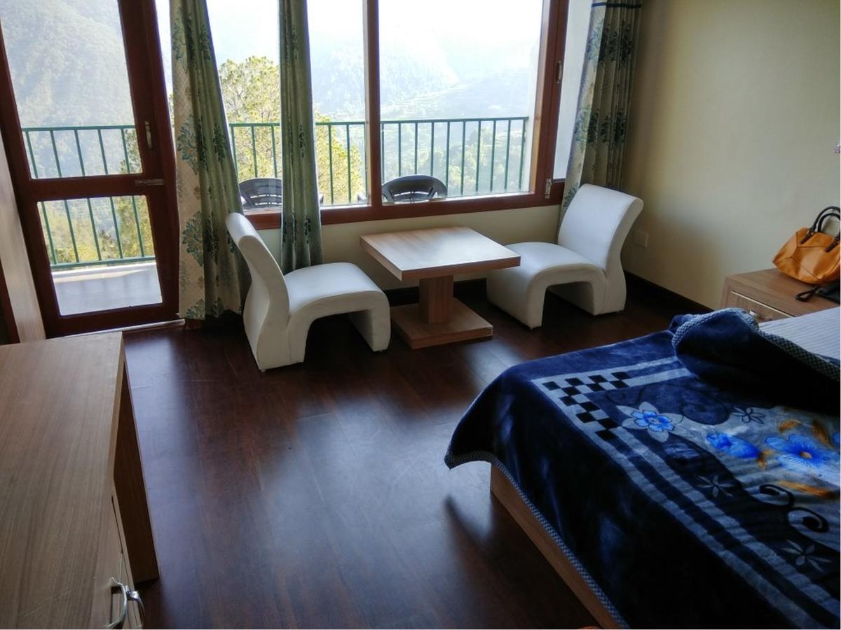 Hotel Emerald Valley Chail Exterior photo
